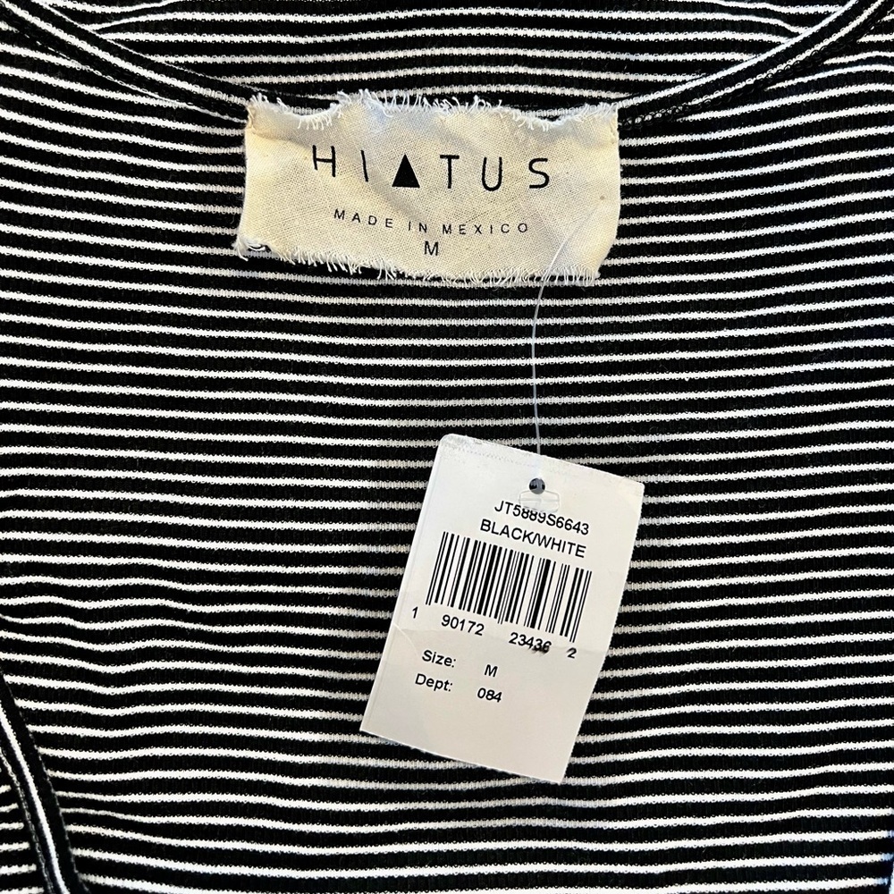 NWT BP Hiatus Stripe Cropped Wrap Tee Black & White - Picture 5 of 5